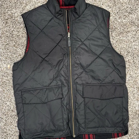 J. Crew Factory Black Quilted Vest with Insulated Design - Reversible - Picture 1 of 2